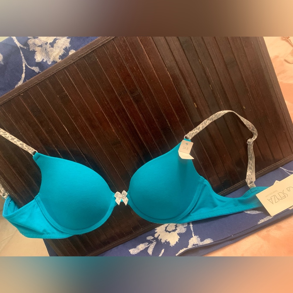 La SENZA Bra